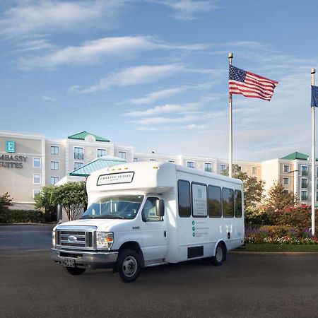 Embassy Suites By Hilton Philadelphia Airport Exterior photo